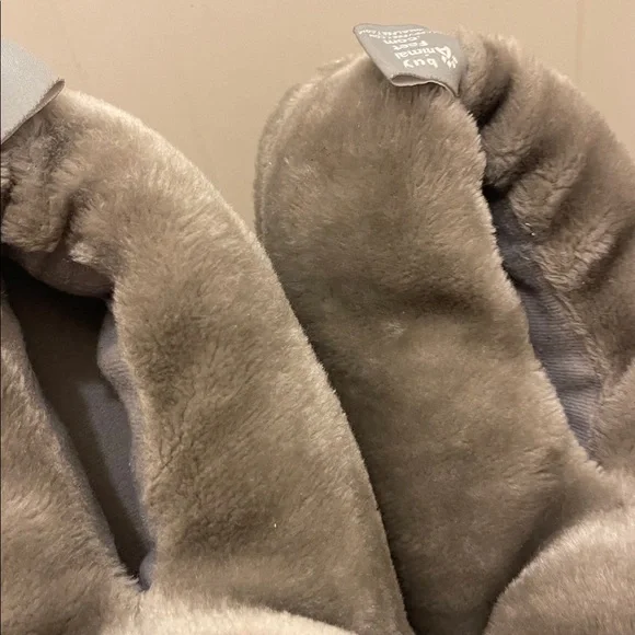 Buy Animal Feet size large shoe please check all picture of condition - Picture 17 of 17